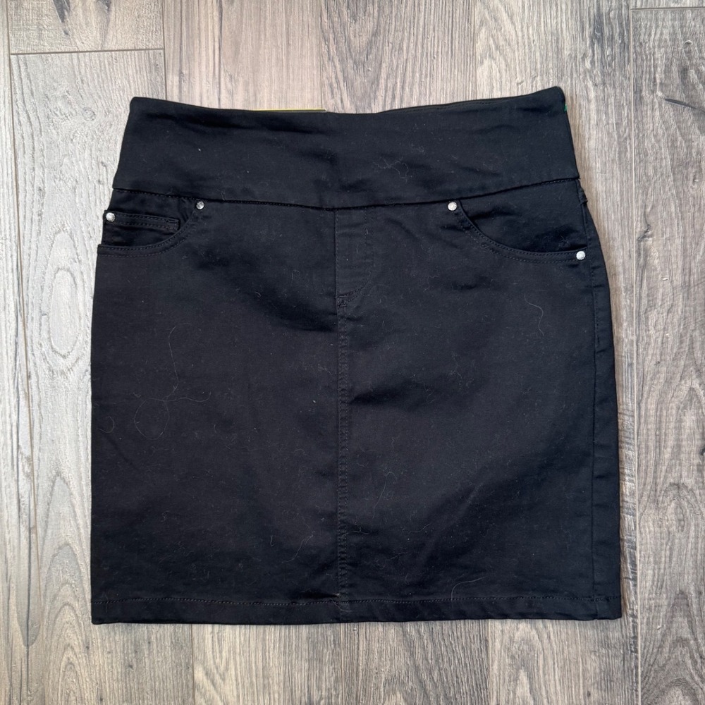 Elegant Black Denim Mini Skirt